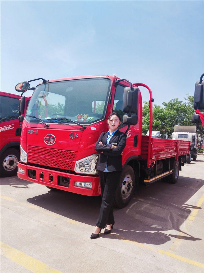 網(wǎng)紅主播帶你看遠(yuǎn)通五一云車展！#8740