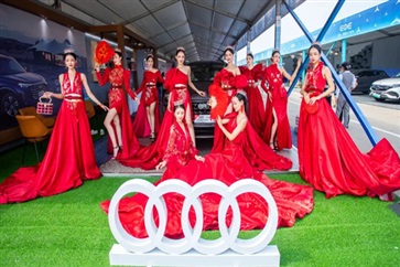 假期超燃！有車子、有妹子、特好看！遠(yuǎn)通國慶車展精彩瞬間！