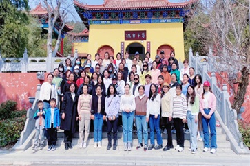 三八婦女節(jié)|最美的你們熠熠發(fā)光！祝你們快樂，不止今天！