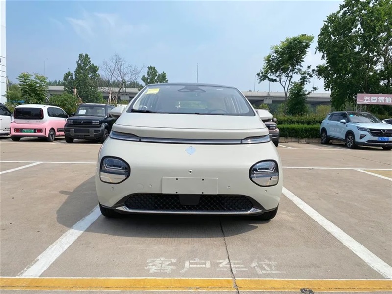 【遠(yuǎn)通新能源探店第4期】國(guó)民代步神車，五菱新能源！#10349