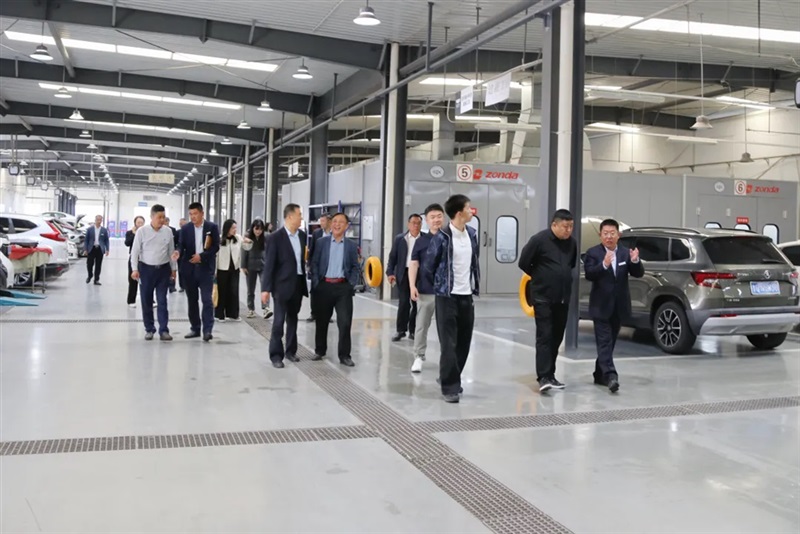 查博士、寧德時代二手車、山東機(jī)動車鑒定評估協(xié)會、遠(yuǎn)通集團(tuán)四方達(dá)成合作共識#11759