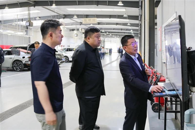 查博士、寧德時代二手車、山東機(jī)動車鑒定評估協(xié)會、遠(yuǎn)通集團(tuán)四方達(dá)成合作共識#11758
