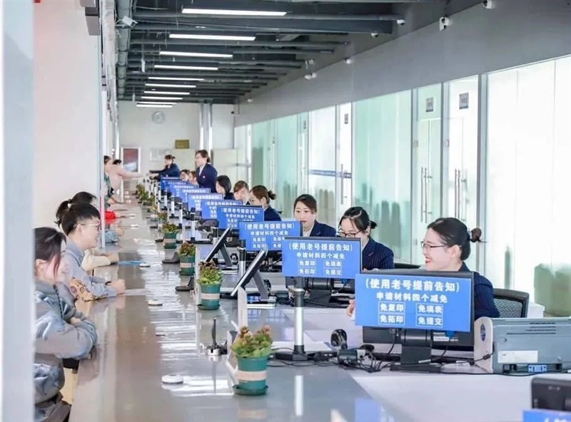 【遠(yuǎn)通二手車交易市場】榮膺2025年度全國百強排行榜第2名#11892
